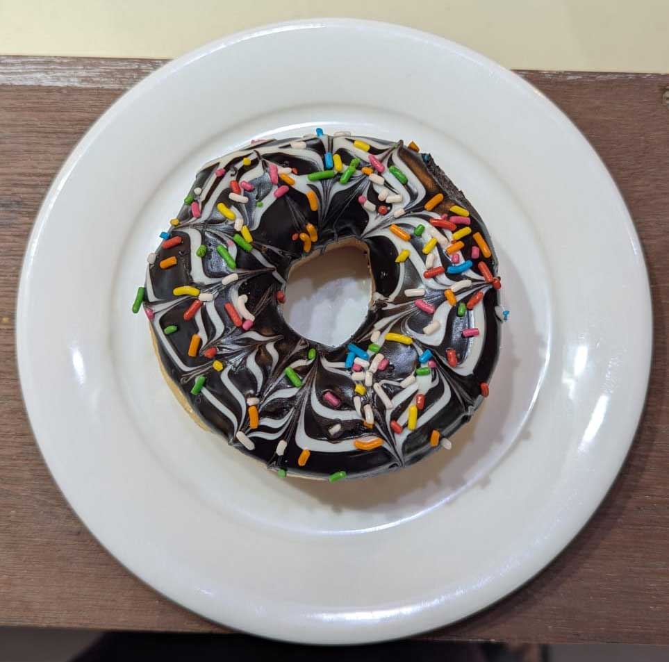 Mini Doughnut (Black)